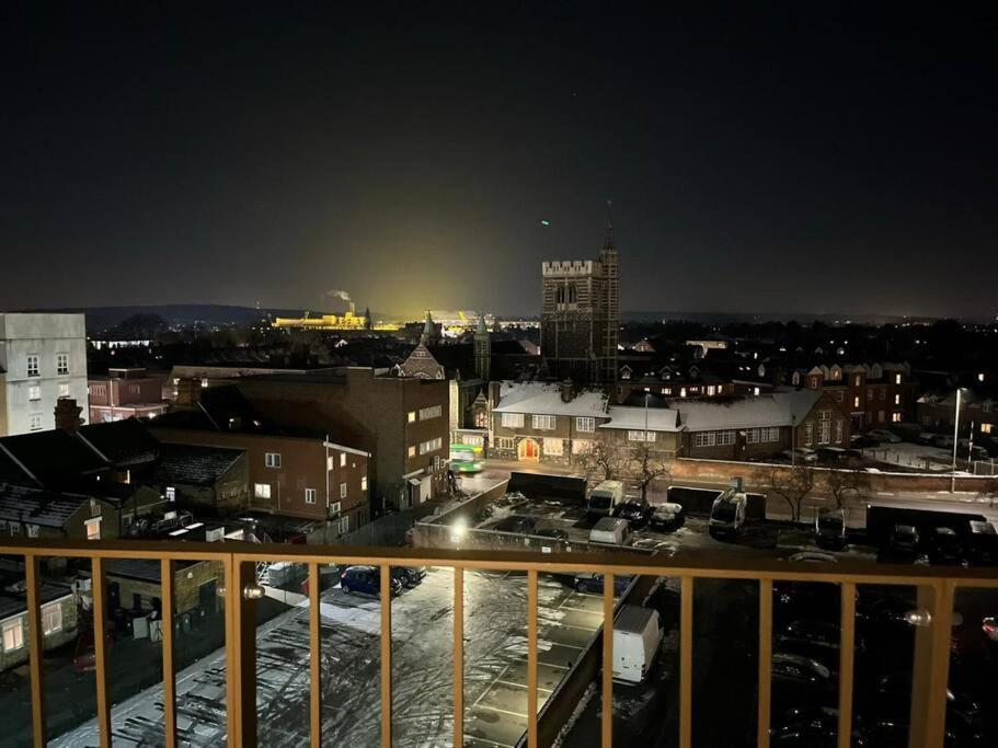 Spacious, Bright & Modern 1 & 2 Bed Apartments At Sligo House - Central Watford 沃特福德 外观 照片