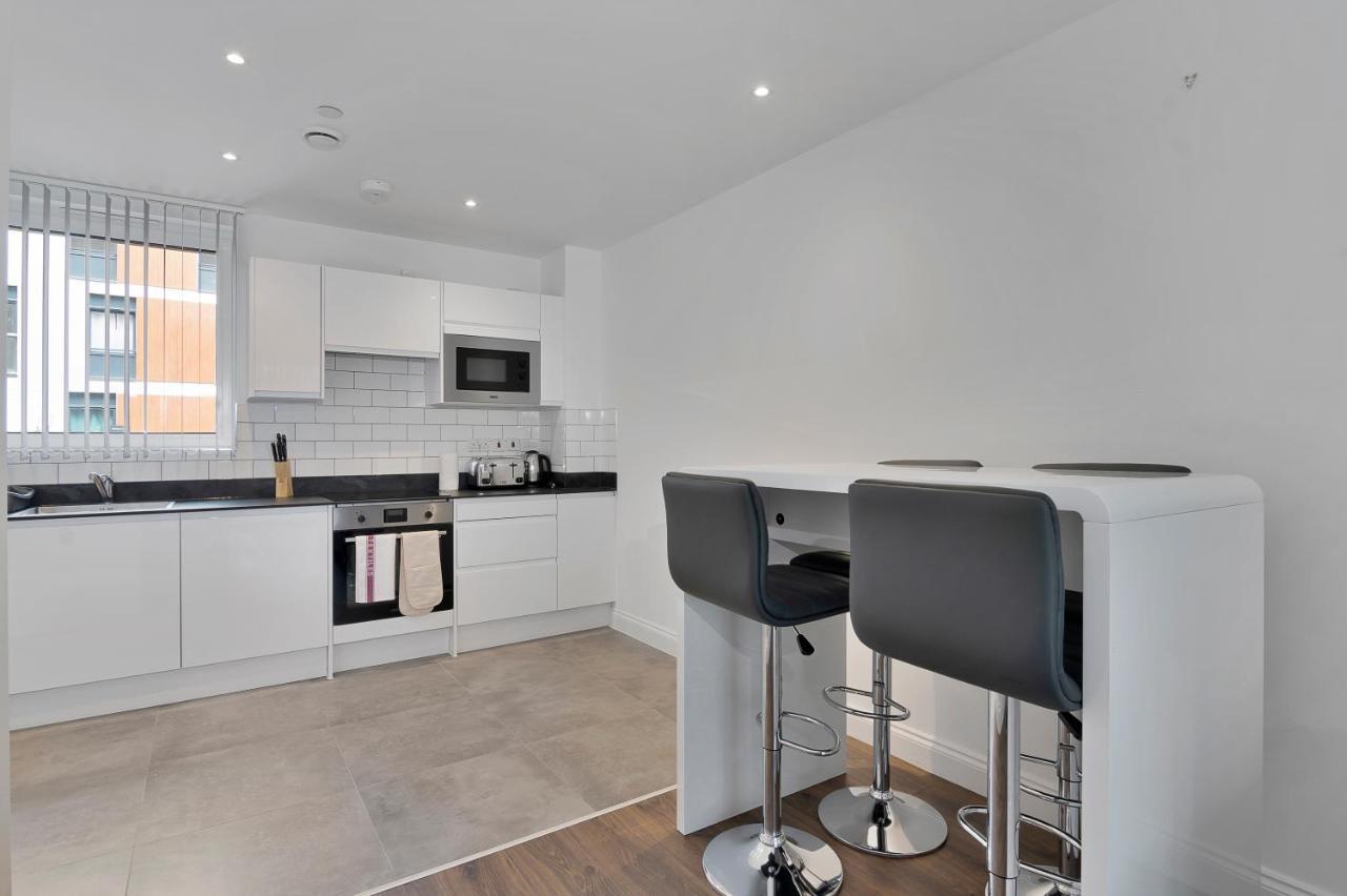 Spacious, Bright & Modern 1 & 2 Bed Apartments At Sligo House - Central Watford 沃特福德 外观 照片